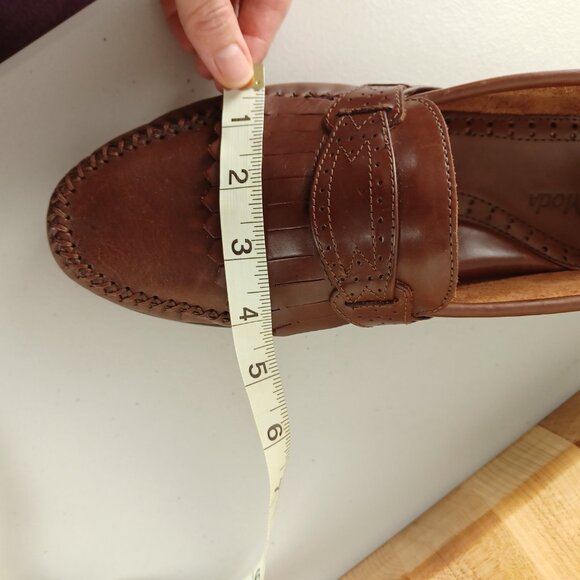Men’s Vintage Brown Leather Loafers, Size 10D - Picture 11 of 12